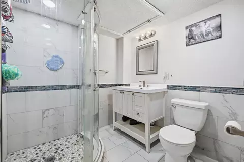 Bath - 2530 340th St, Vail, IA 51465 photo 4 of 4