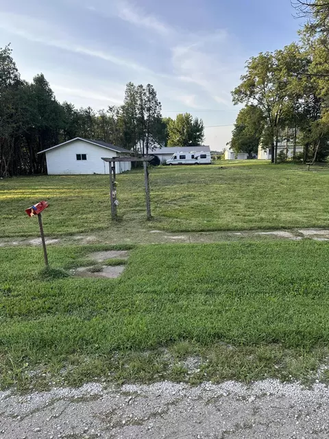 328 E Kimball St, Hancock, IA 51536