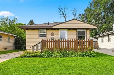 2117 Avenue L, Council Bluffs, IA 51501