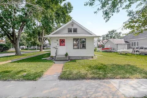 2301 Avenue D, Council Bluffs, IA 51501