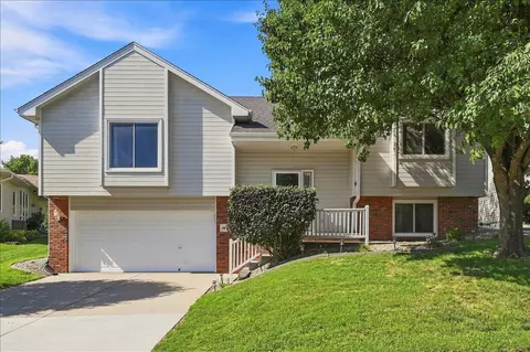 4106 Briarwood Dr, Council Bluffs, IA 51503