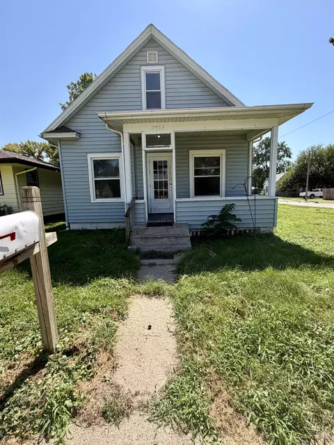 2935 Avenue F, Council Bluffs, IA 51501