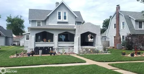 303 Ely St, Woodbine, IA 51579