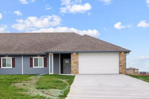 22957 Cayuse St, Glenwood, IA 51534