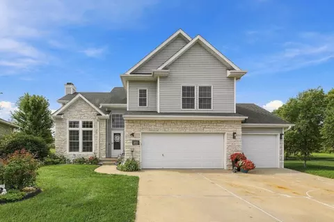 5107 Ballard Cir, Council Bluffs, IA 51503