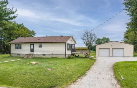 22577 Weston Ave, Underwood, IA 51576