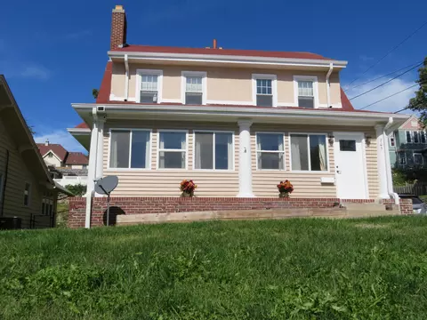 705 E Huron St, Missouri Valley, IA 51555