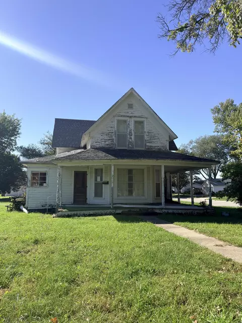 111 Normal St, Woodbine, IA 51579