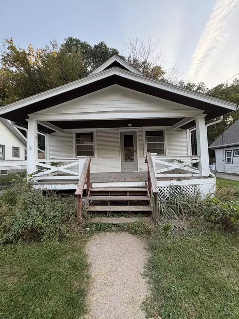 666 Franklin Ave, Council Bluffs, IA 51503