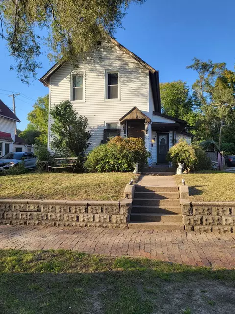 319 E Superior St, Missouri Valley, IA 51555
