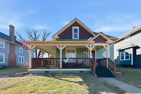 217 N 2nd Ave, Logan, IA 51546