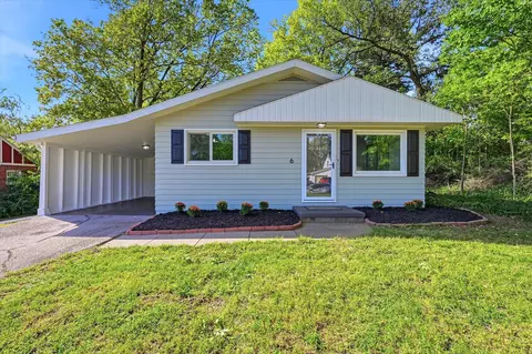 6 N Myrtle St, Glenwood, IA 51534