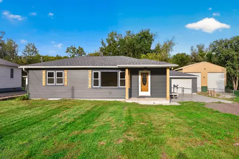 19515 Garner Ave, Council Bluffs, IA 51503