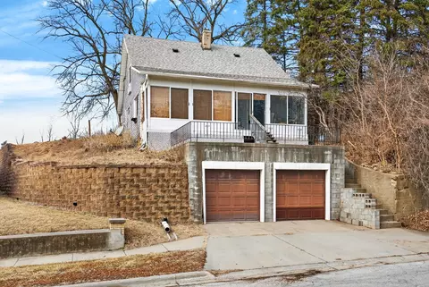 28 Canning St, Council Bluffs, IA 51503