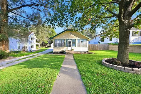 126 W Graham Ave, Council Bluffs, IA 51503