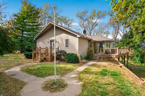 53001 195th St, Pacific Junction, IA 51561