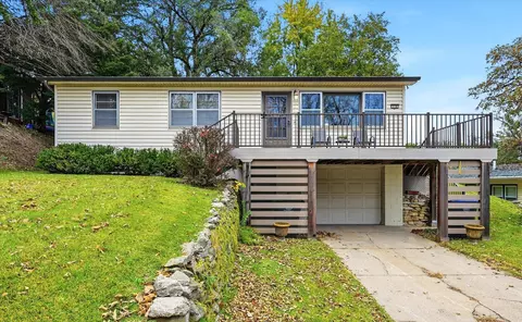 116 Ivy Dr, Council Bluffs, IA 51503