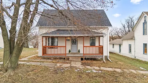 105 W 3rd St, Herman, NE 68029