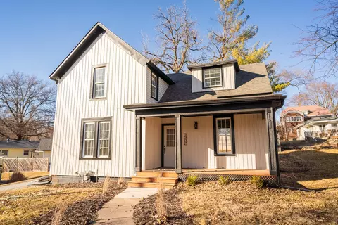 1207 E Valley St, Red Oak, IA 51566