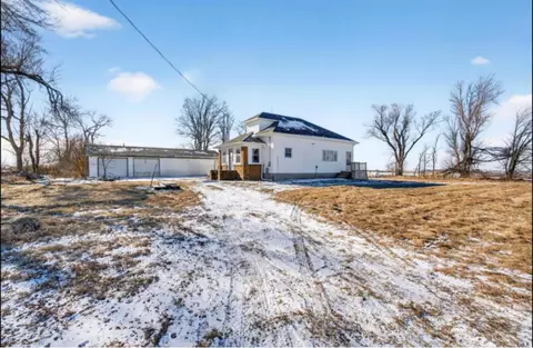 27165 Kimberling Ave, Glenwood, IA 51534