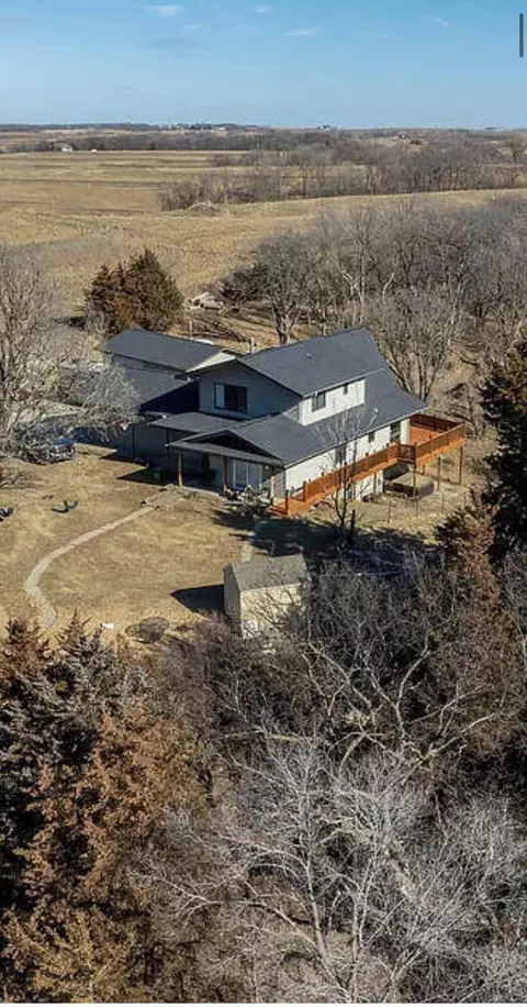 60305 Levi Rd, Glenwood, IA 51534