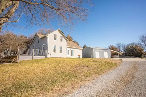 53453 230th St, Glenwood, IA 51534