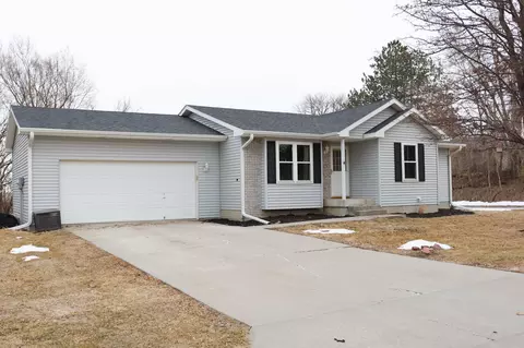 602 L C Ln, Minden, IA 51553