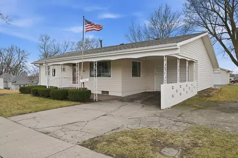 Exterior - 128 N Locust St, Carson, IA 51525 photo 5 of 9