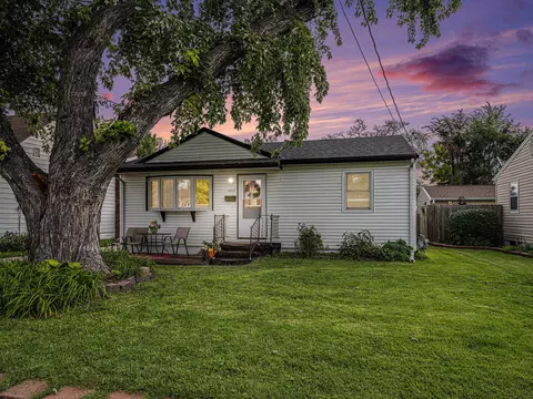 1111 Spruce St, Council Bluffs, IA 51501