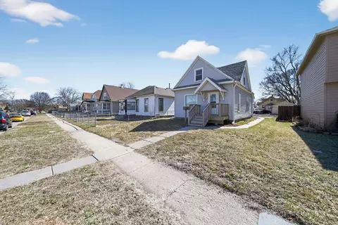 2117 6th Ave, Council Bluffs, IA 51501