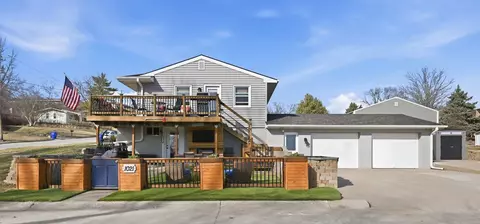 1021 E Saint Clair St, Missouri Valley, IA 51555