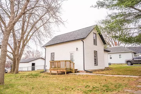 309 Lincoln Ave, Malvern, IA 51551