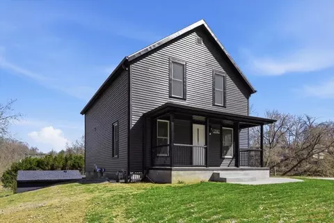 20250 Steven Ln, Council Bluffs, IA 51503