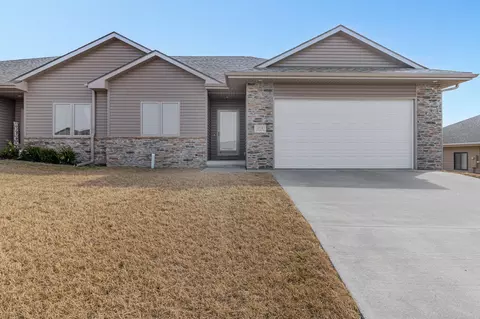 218 Saint Andrews Loop, Malvern, IA 51551