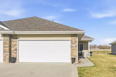 5316 Hardings Landing Rd, Council Bluffs, IA 51501