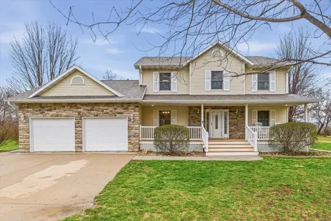 22326 Harbor Ln, Council Bluffs, IA 51503