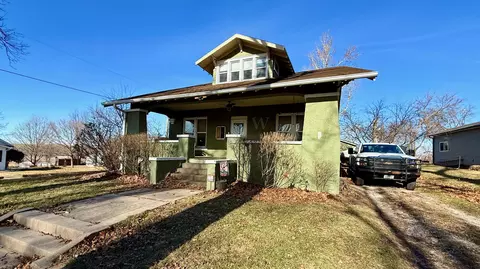 511 California St, Lewis, IA 51544