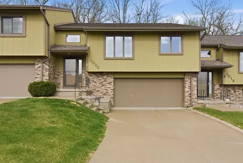 1020 Arbor Ridge Cir, Council Bluffs, IA 51503