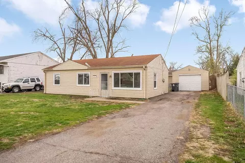 2817 Twin City Dr, Council Bluffs, IA 51501