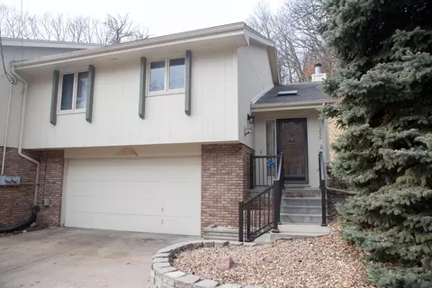 1200 Madison Ave, Council Bluffs, IA 51503