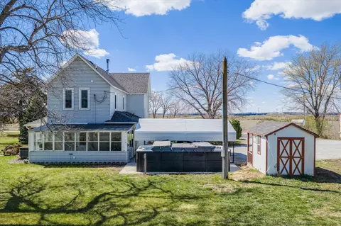 1836 Cody Ave, Mondamin, IA 51557