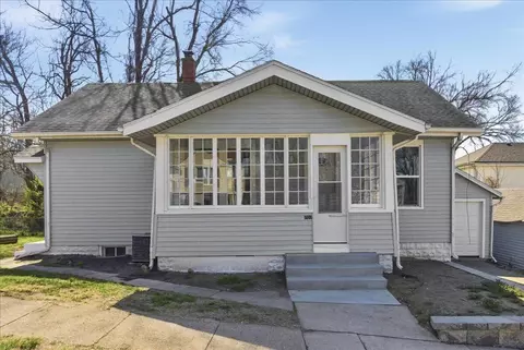 707 Wilson Ave, Council Bluffs, IA 51503