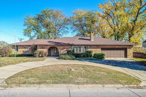 526 N 8th St, Missouri Valley, IA 51555