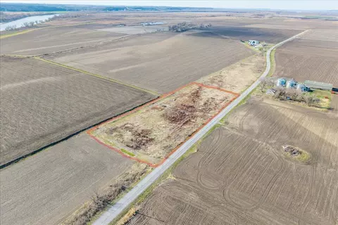 67872 195th St, Pacific Jct, IA 51561