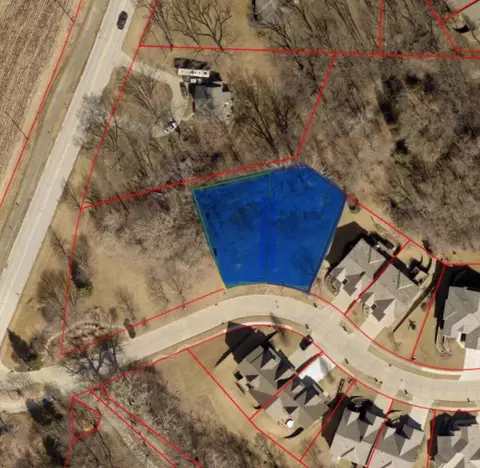110-112 Fawn Park Dr, Council Bluffs, IA 51503