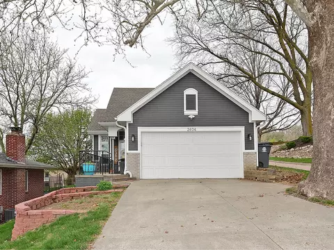2404 Lockwood Pl Pl, Council Bluffs, IA 51503