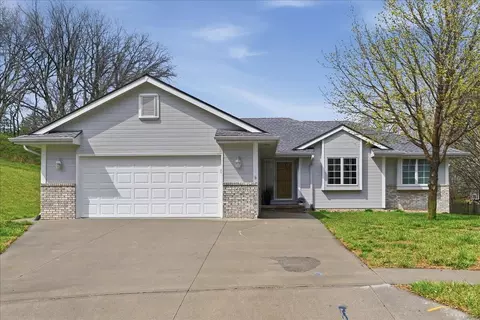 409 Louise Ave, Glenwood, IA 51534