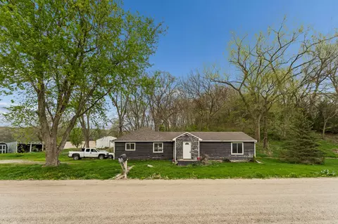 1874 Hillside Ave, Mondamin, IA 51557