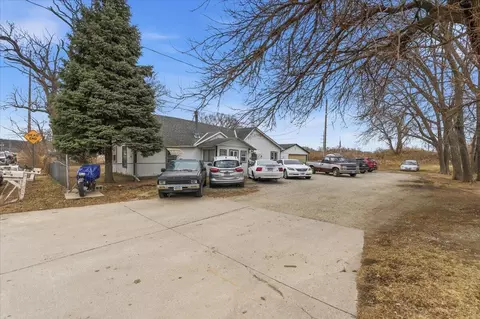 1429 10th Ave, Council Bluffs, IA 51501