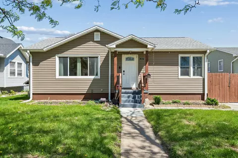 2015 S 9th St, Council Bluffs, IA 51501
